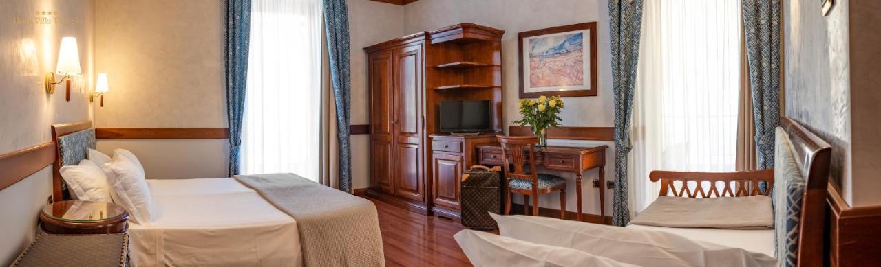 Hotel Villa Venezia Grado Bagian luar foto