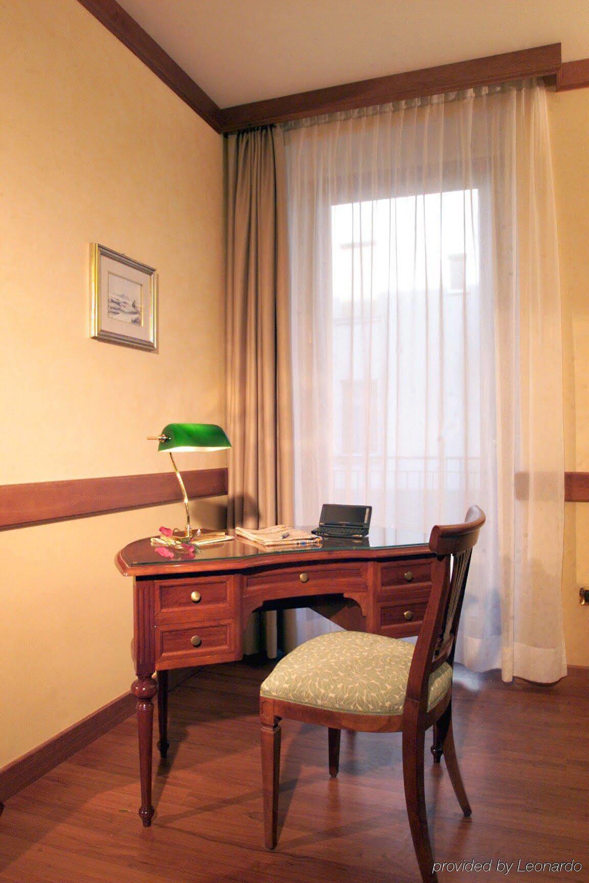 Hotel Villa Venezia Grado Bagian luar foto