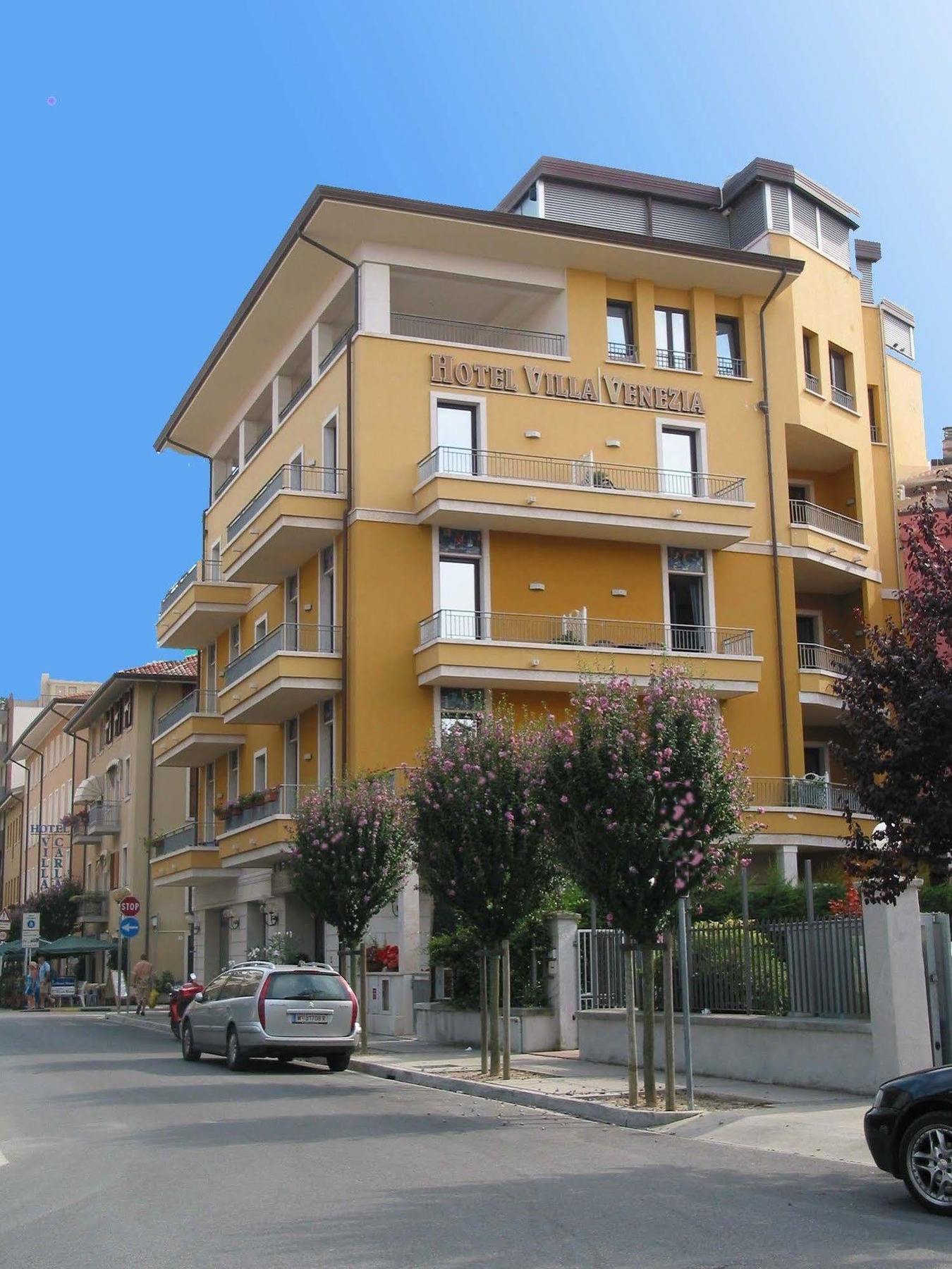 Hotel Villa Venezia Grado Bagian luar foto